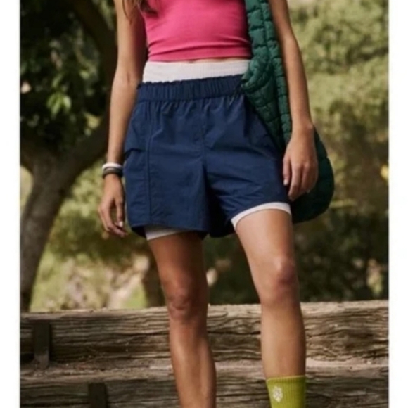 NWT Women's FREE PEOPLE Movement Cargo Shorts - Picture 1 of 7